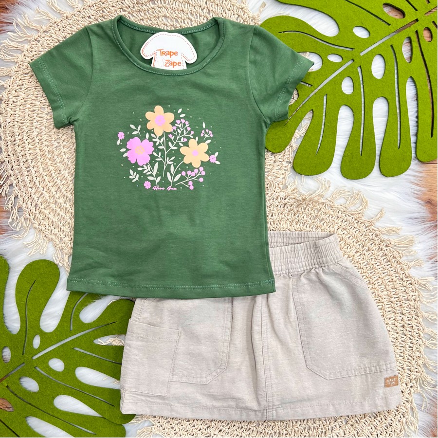 Conj Verde Jardim de Flores e Shorts Saia